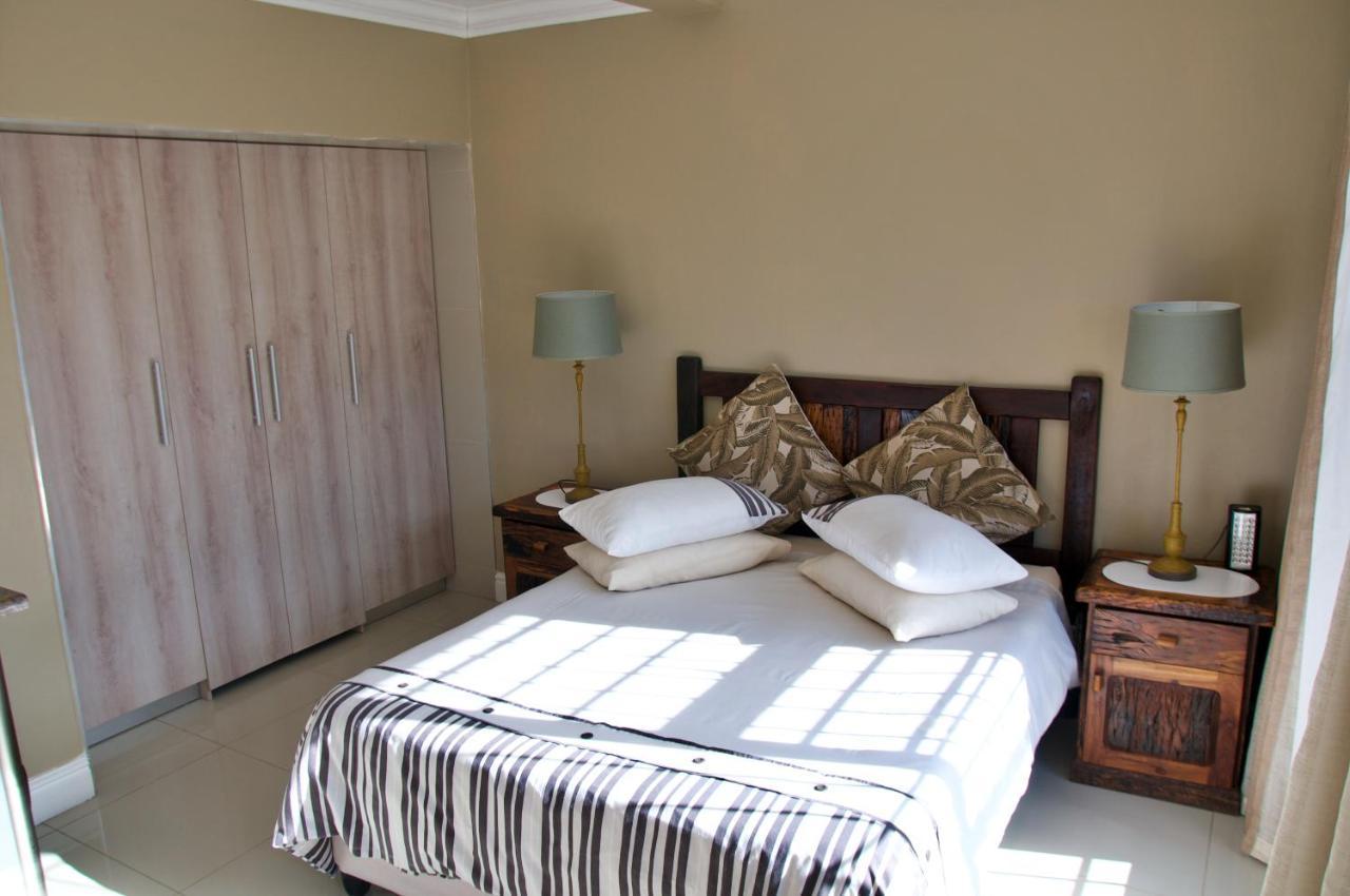 Mi Casa Guest House Uitenhage Екстер'єр фото