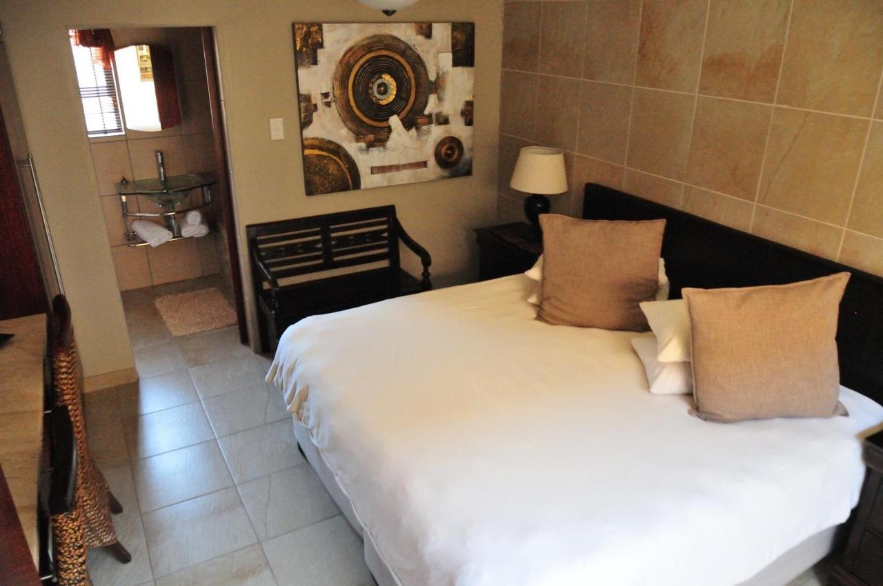 Mi Casa Guest House Uitenhage Екстер'єр фото