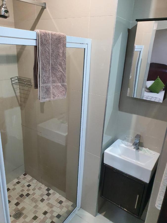 Mi Casa Guest House Uitenhage Екстер'єр фото
